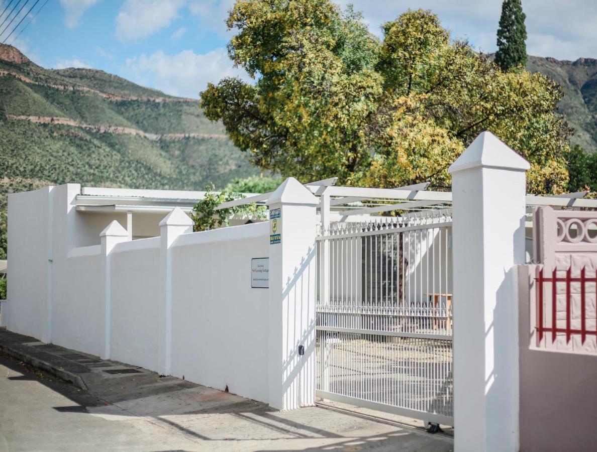 River Bend Guesthouses Graaff Reinet Exterior photo