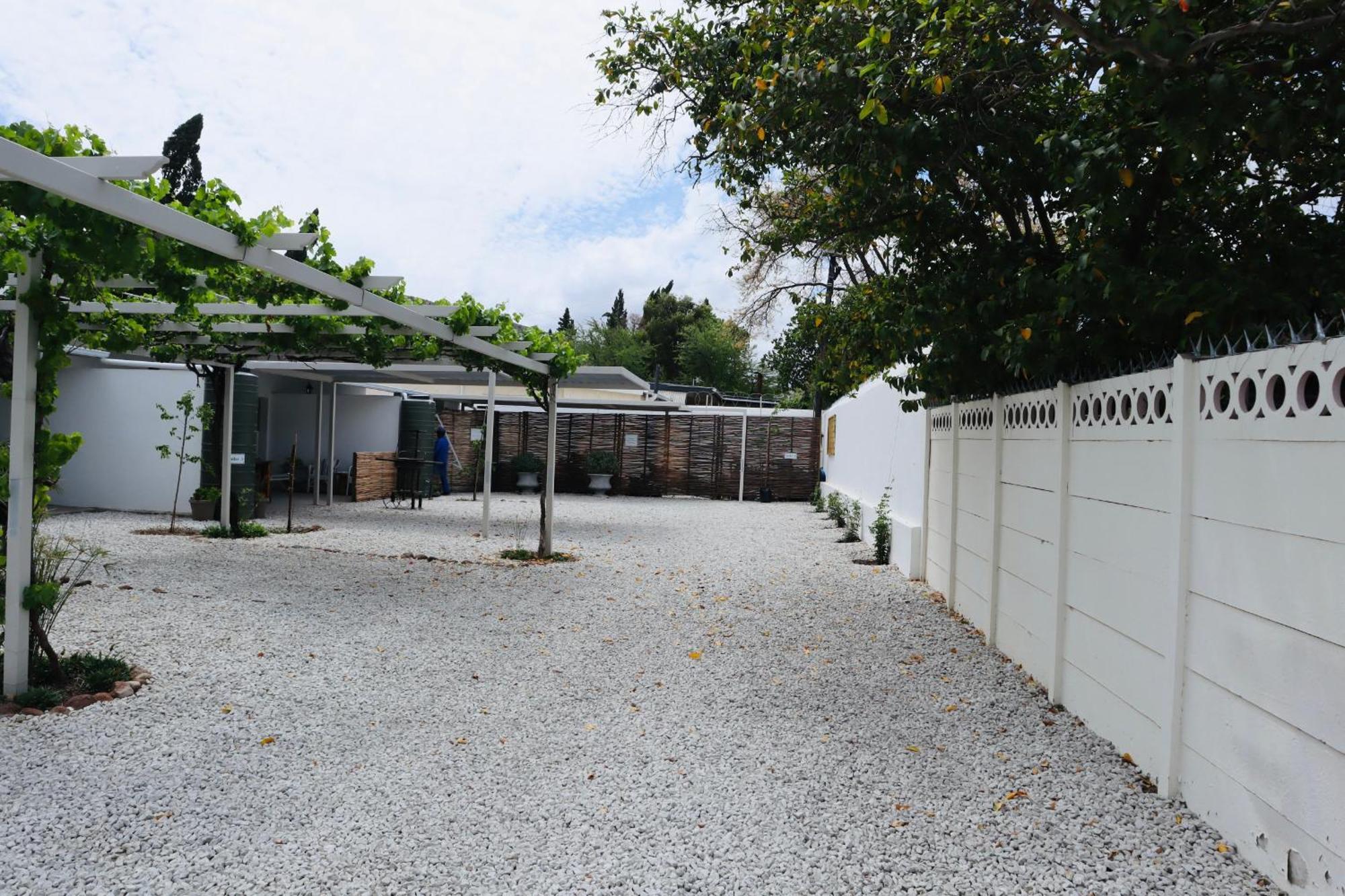 River Bend Guesthouses Graaff Reinet Exterior photo