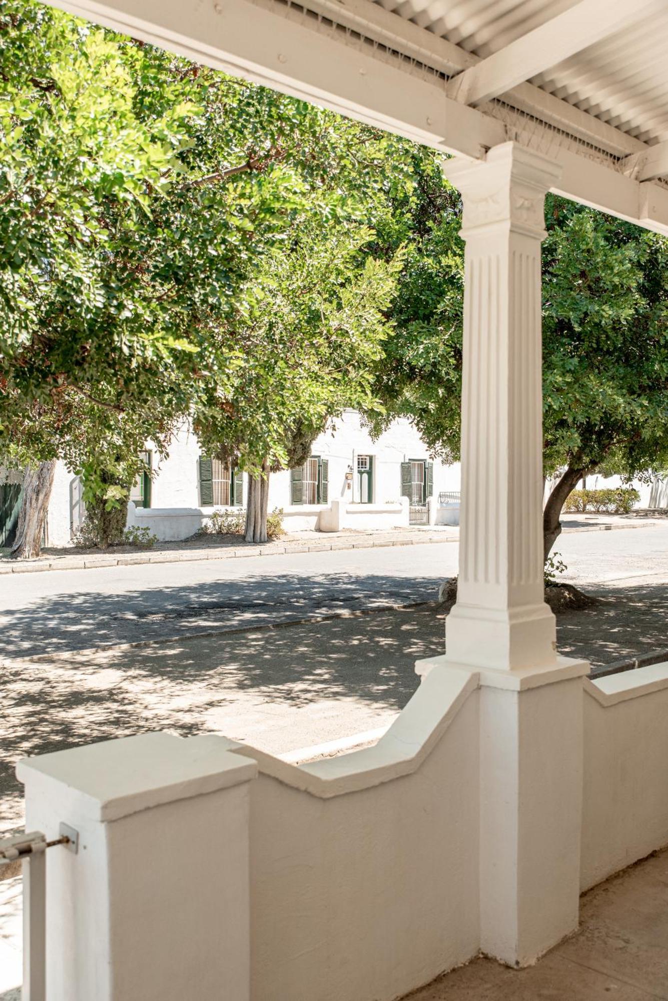 River Bend Guesthouses Graaff Reinet Exterior photo